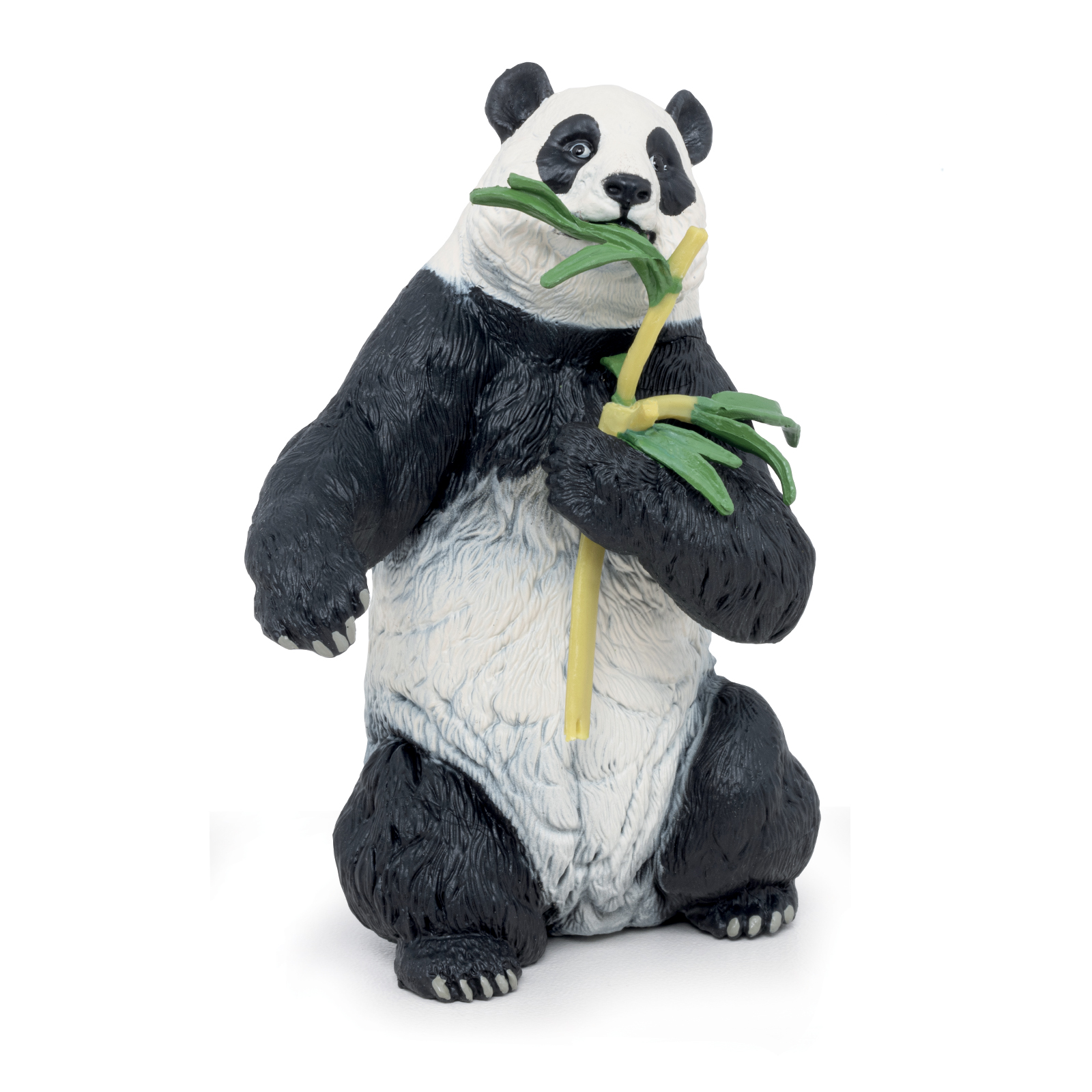 Panda s bambusem